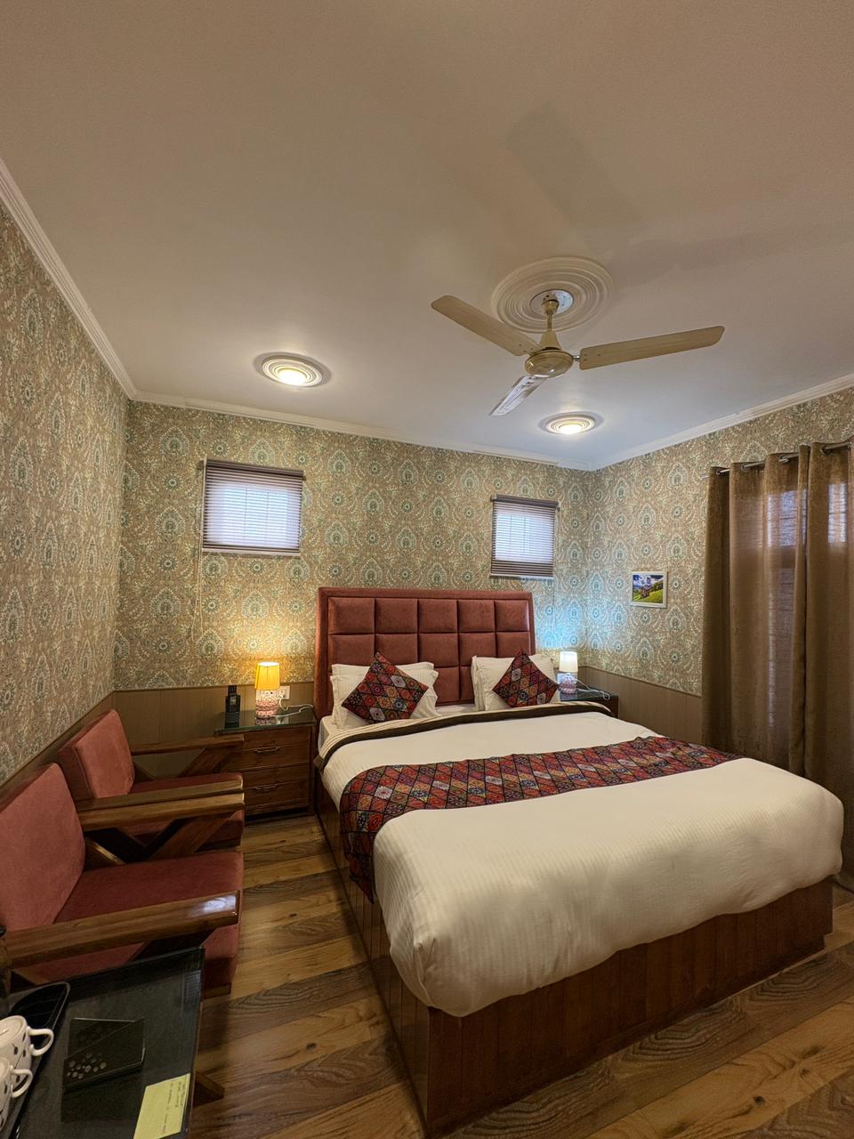 Scenic Hill View Bedroom